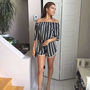 Meet your Posher, Alexia